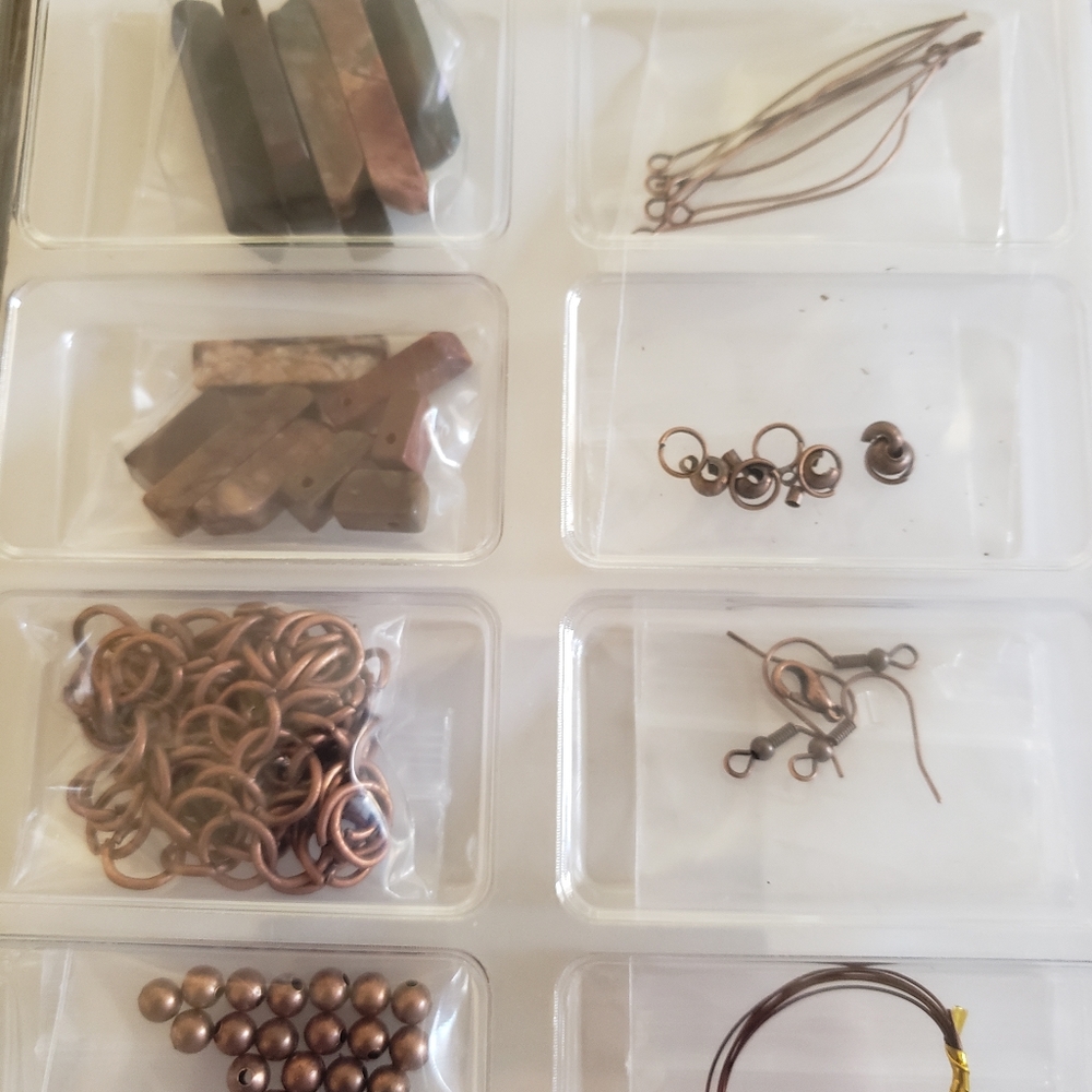 Necklace Kit - Picture 2 of 2